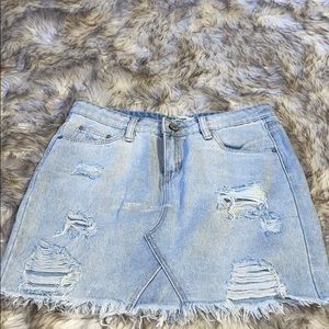 REFUGE size SMALL denim light wash skirt